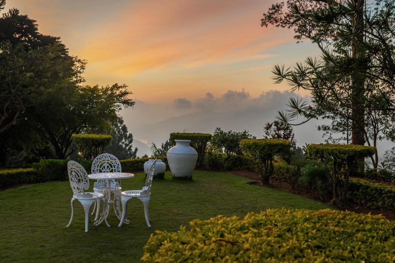 Highgrove Estate By Ishq Guest House Labugolla Ngoại thất bức ảnh